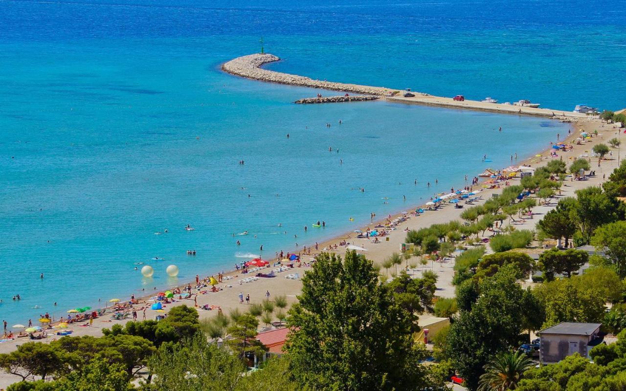 Sandy Beach Apartment Omiš Buitenkant foto