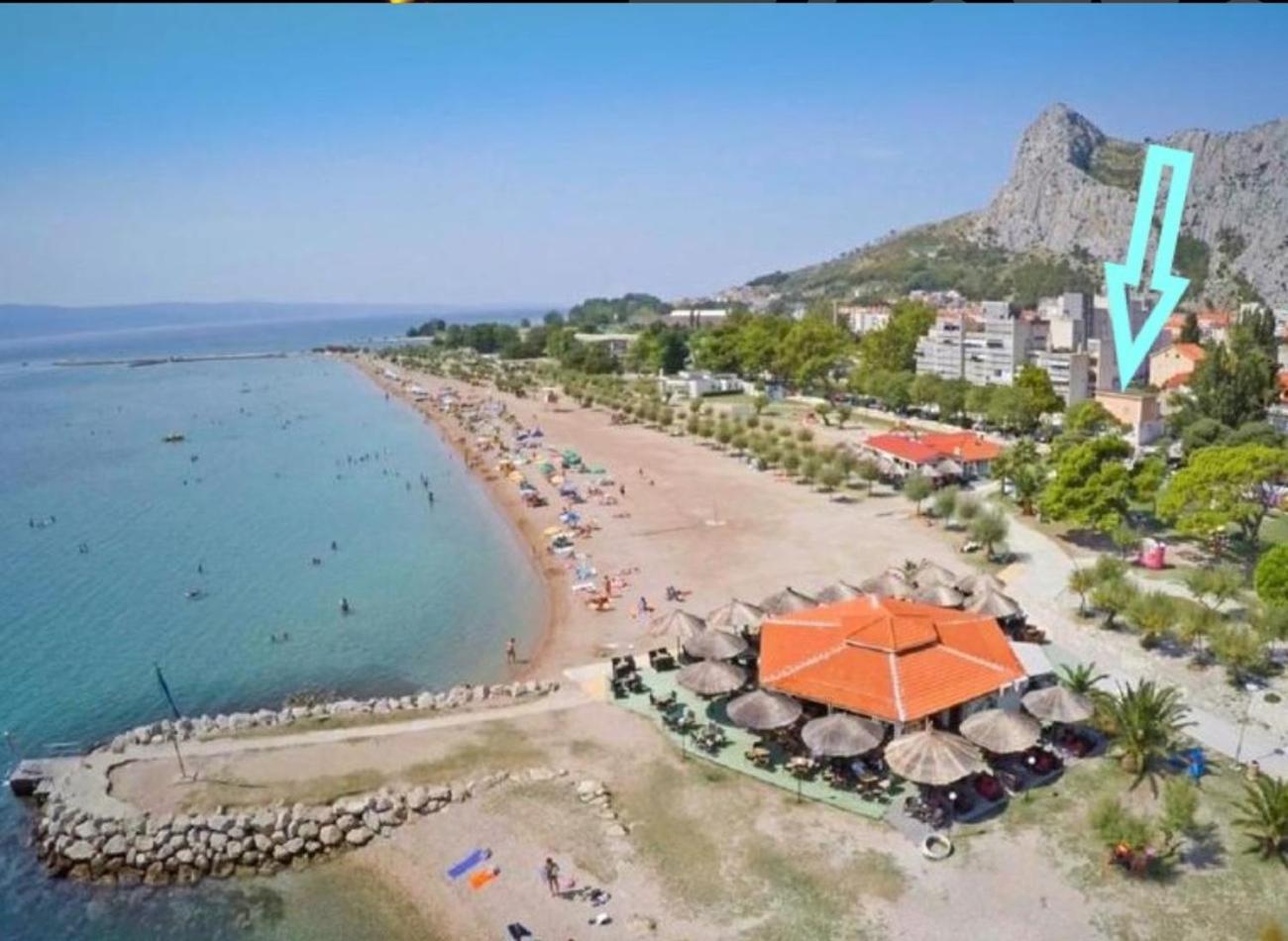 Sandy Beach Apartment Omiš Buitenkant foto